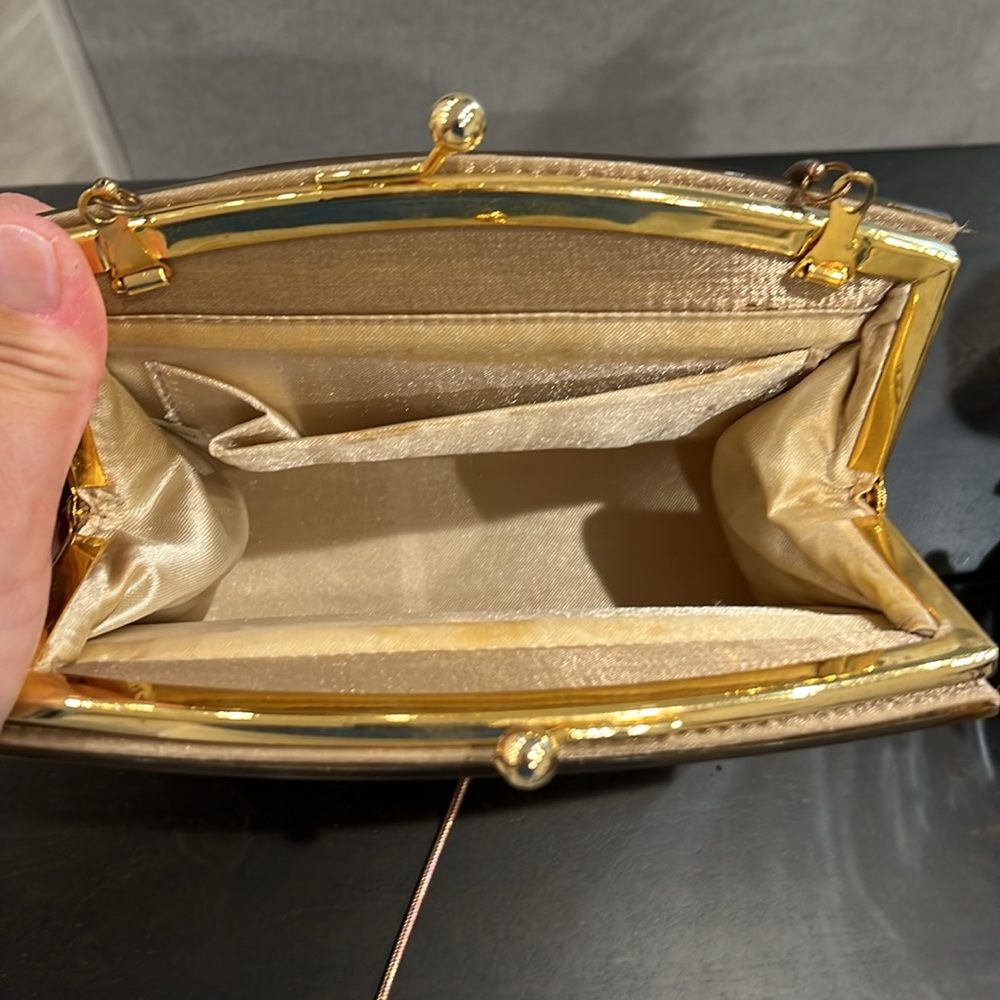 Vintage shell shoulder bag - Picture 4 of 5